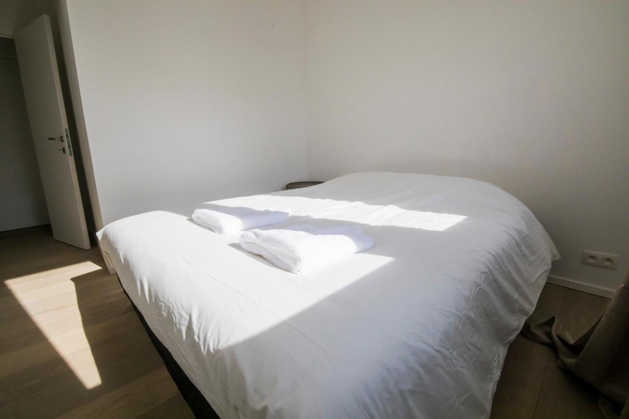 Travelease - Midi Bed & Breakfast Brussels