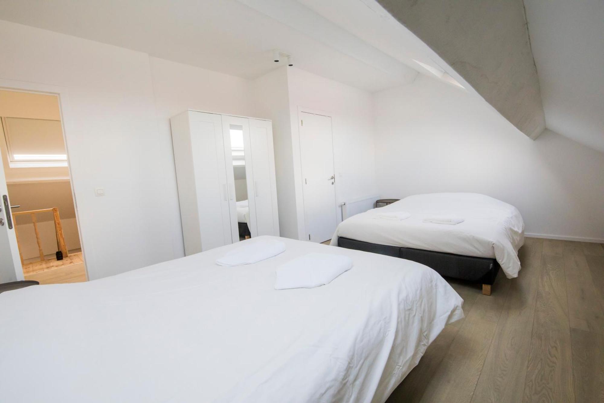 Travelease - Midi Bed & Breakfast Brussels